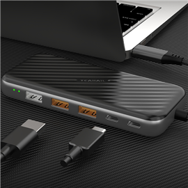 7-IN-1  USB 4.0